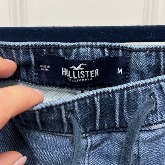Hollister | Just Like Knit Relaxed Denim Joggers - Picture 2 of 6